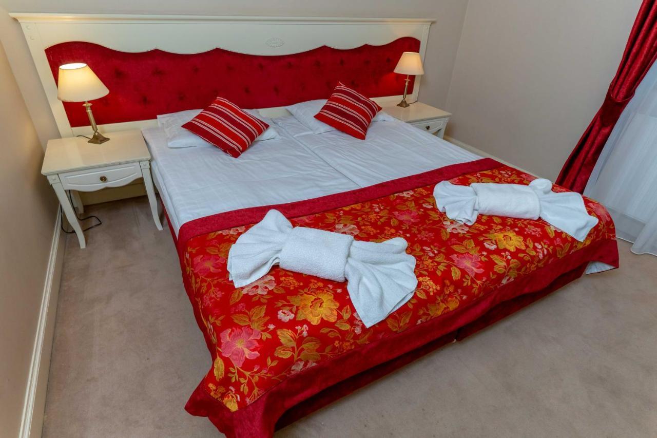 Resovia Residence Hotel*** Жешув Экстерьер фото
