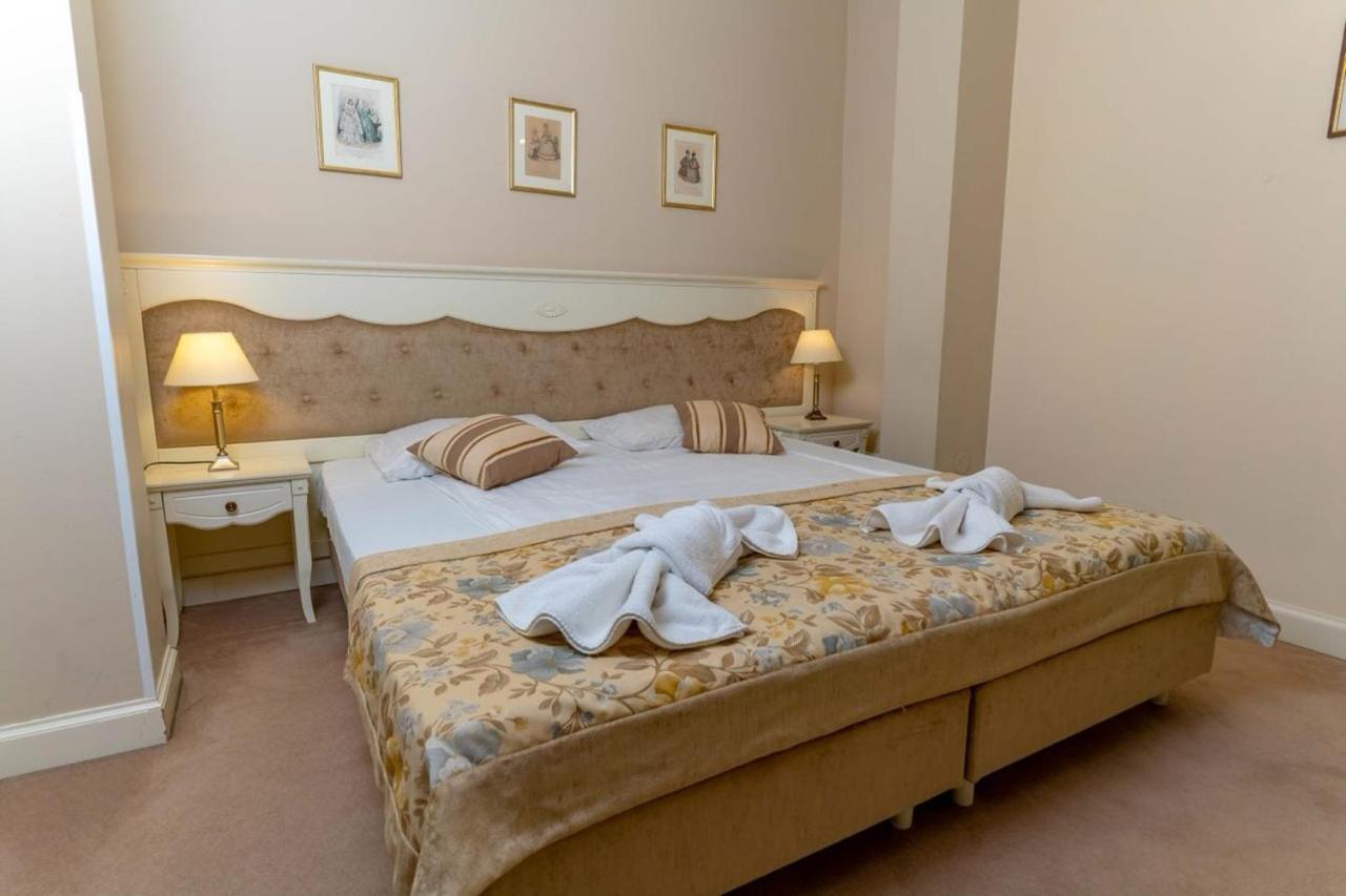 Resovia Residence Hotel*** Жешув Экстерьер фото